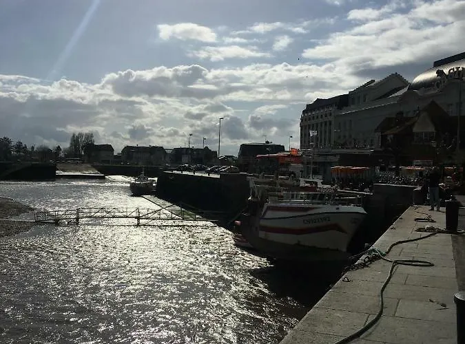 L'etoile De 公寓 滨海图维列